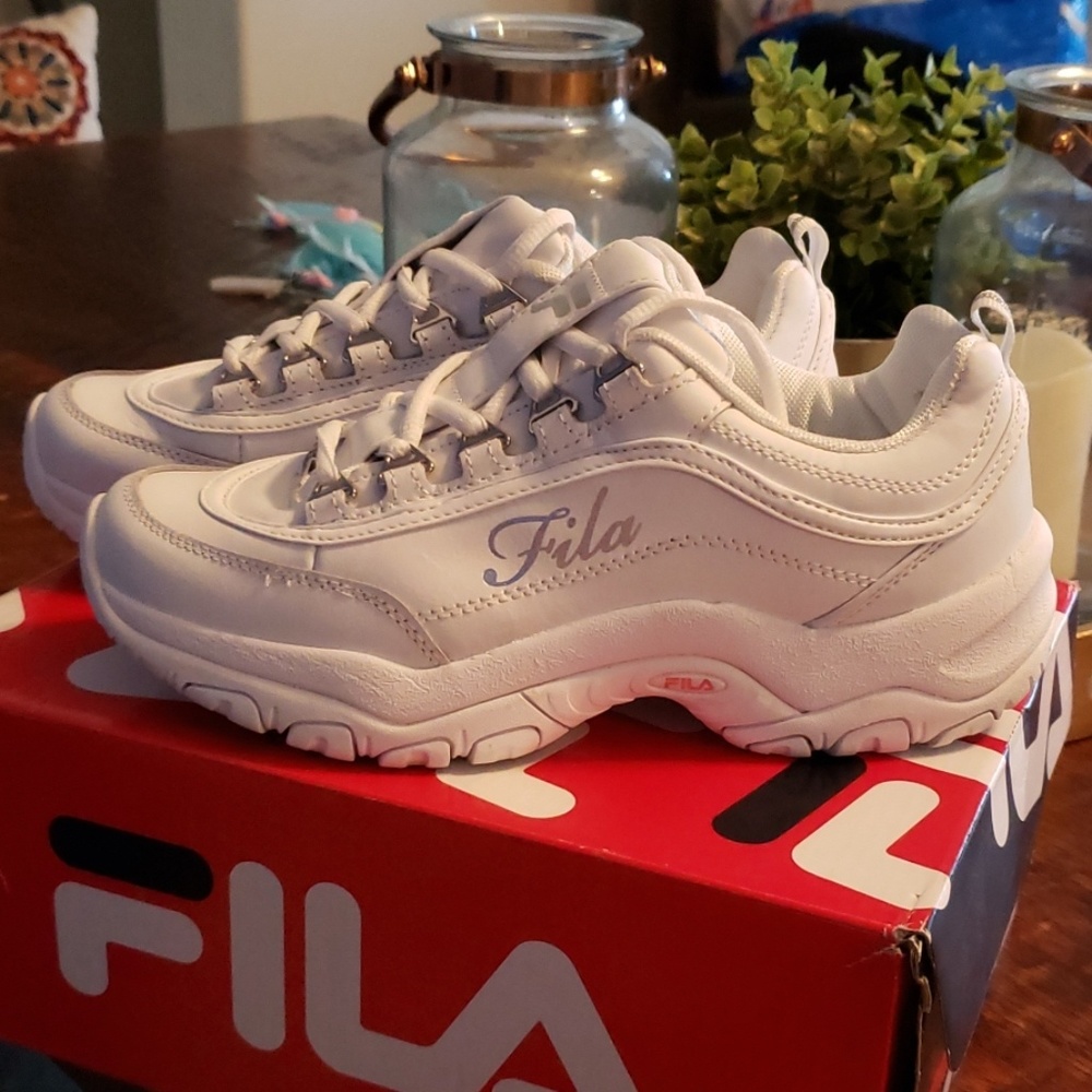 FILA tennis shoes